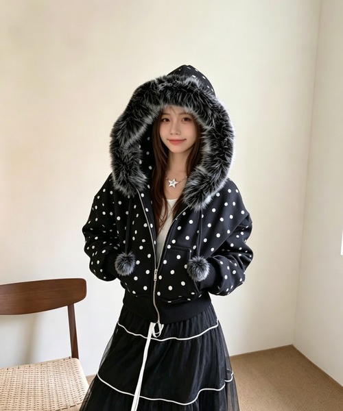 GEMEDA（ジェメダ）の「ドット柄エコファーフード付きニットパーカー（ニット/セーター・レディース・グレー/ブラック・M）」の9枚目の写真