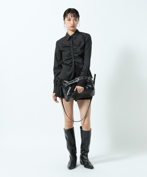 PAGEBOY(ページボーイ)の「サイドギャザーコンパクトシャツ(シャツ/ブラウス・レディース・ブラック/オフホワイト・FREE)」の16枚目の写真