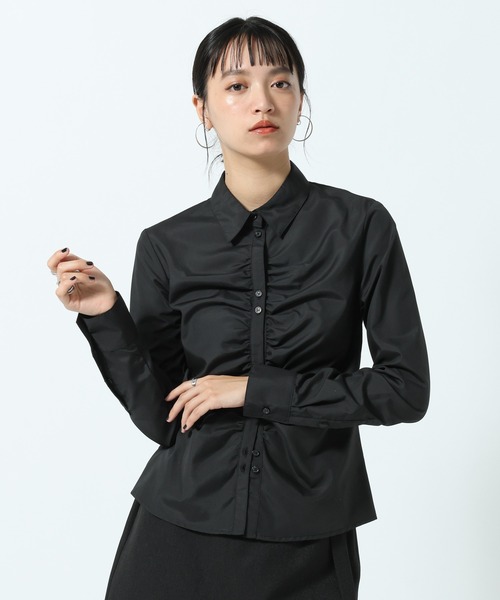 PAGEBOY(ページボーイ)の「サイドギャザーコンパクトシャツ(シャツ/ブラウス・レディース・ブラック/オフホワイト・FREE)」の14枚目の写真