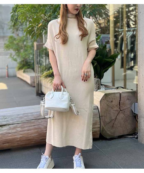 Desert Rose(デザートローズ)の「【DESERT ROSE/デザートローズ】ドルマンハーフスリーブリブニットワンピース(ワンピース・レディース・アイボリー・FREE)」の1枚目の写真