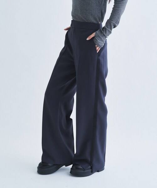 CODE A(コードエー)の「【Re】line zip trousers(その他パンツ・レディース・チャコールグレー/ブラック・34/38/36)」の1枚目の写真