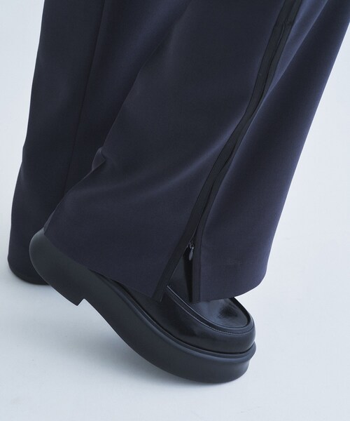 CODE A(コードエー)の「【Re】line zip trousers(その他パンツ・レディース・チャコールグレー/ブラック・34/38/36)」の8枚目の写真