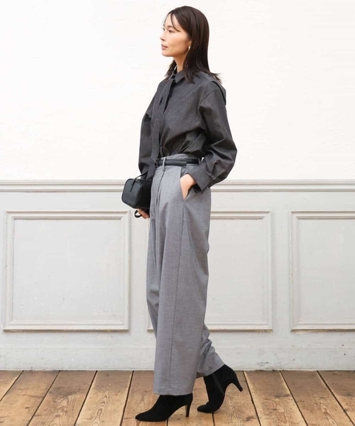 MK MICHEL KLEIN（エムケーミッシェルクラン）の「[洗える]バレル風シルエット梳毛パンツ（スラックス・レディース・ダークグレー/ブラウン・38）」の7枚目の写真