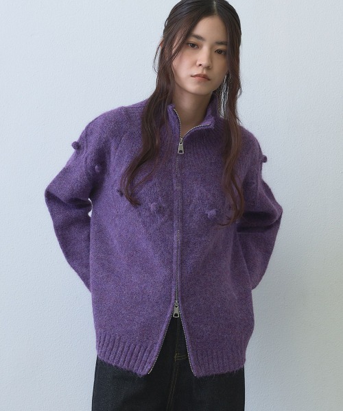 Clum(クルム)の「dimensional dot double zip knit / 立体ドットダブルジップニットカーディガン(ニット/セーター・レディース・パープル・FREE)」の12枚目の写真