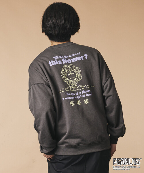 FREAK'S STORE(フリークスストア)の「限定展開 PEANUTS 別注 ビックシルエット フラワー スウェット(スウェット・メンズ・ピンク/グレー/ネイビー/チャコールグレー・SMALL/LARGE/MEDIUM)」の13枚目の写真