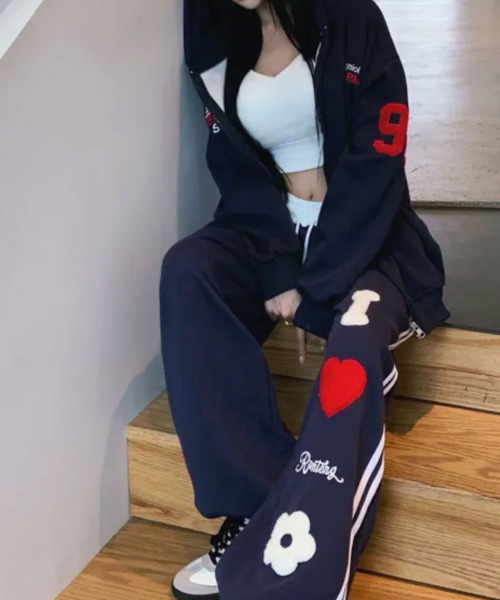 VIVID LADY(ビビッドレディー)の「ブークレワッペン サイドライン スウェットパンツ(スウェットパンツ・レディース・ネイビー/グレー/ブラック・FREE)」の6枚目の写真