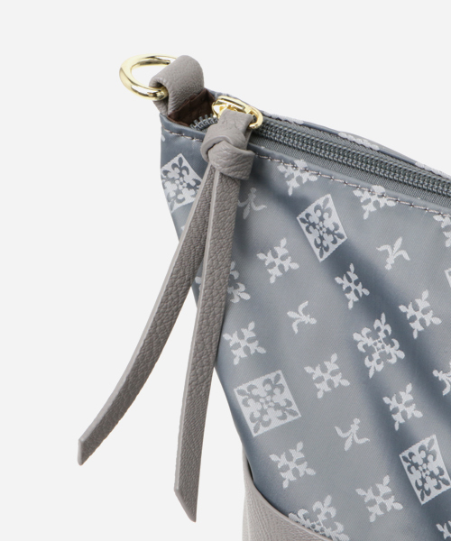 Daily russet（デイリー ラシット）の「ポケットショルダーバッグ（M）（ショルダーバッグ・レディース・ベージュ/レッド/ブラック/グレー・FREE）」の7枚目の写真