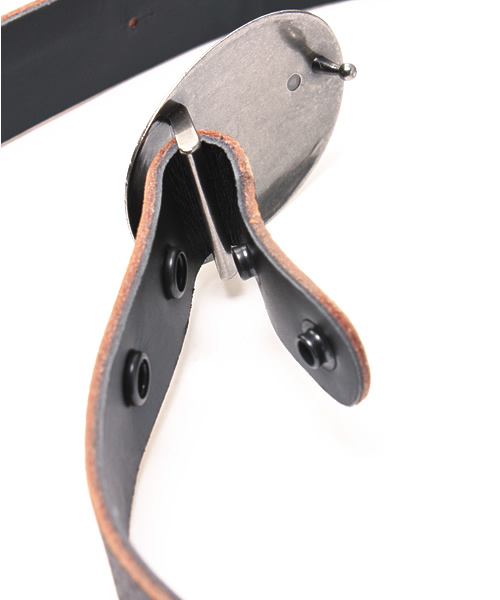 HYSTERIC MINI（ヒステリックミニ）の「クラッキングMINI レザーベルト（ベルト・キッズ・ホワイト/ブラック・MEDIUM/LARGE）」の3枚目の写真