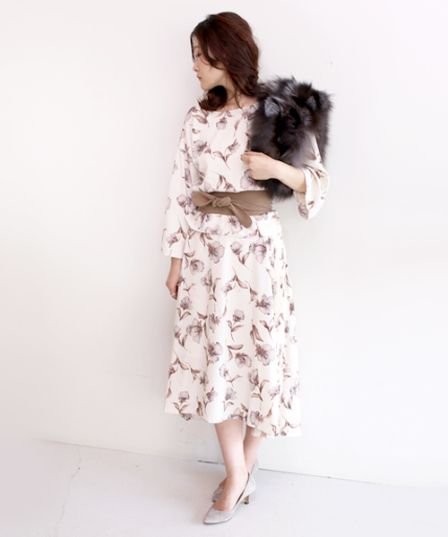 Bab Bou Jeloud（バブブージュルード）の「【WEB限定】ポピー柄サイドプリーツヘムフレアスカート(サッシュベルト付き)（スカート・レディース・アイボリー/ブラック/グリーン・38）」の11枚目の写真