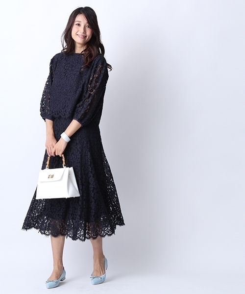 Andemiu（アンデミュウ）の「レースフレアミディスカート748735（スカート・レディース・ホワイト/イエロー/ネイビー・FREE）」の14枚目の写真