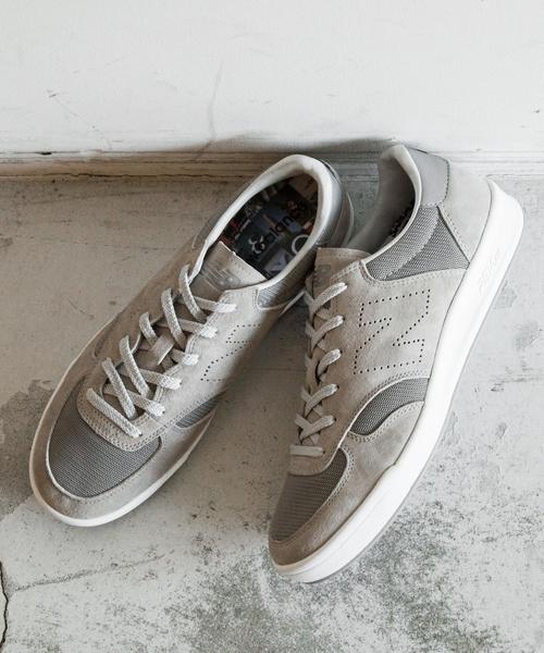 NEW BALANCE(ニューバランス)の「【別注】 <New Balance (ニューバランス)> CRT300 UY/スニーカー ◆(スニーカー・メンズ・ライトグレー・7/7h/8/8h/9/9h/10/11)」の1枚目の写真