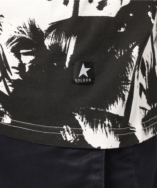 GOLDEN GOOSE（ゴールデングース）の「GOLDEN GOOSE DELUXE BRAND プリントTシャツ（Tシャツ/カットソー・メンズ・ライトホワイト・X-SMALL）」の6枚目の写真