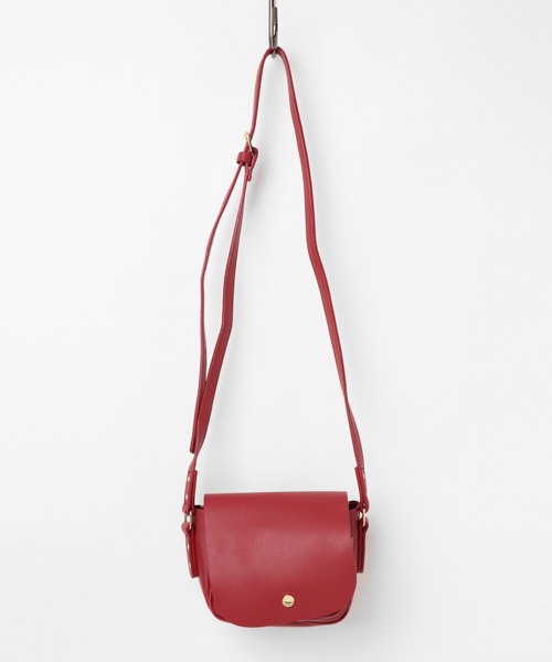 WEGO（ウィゴー）の「WEGO/ボンディングミニショルダーバッグ（ショルダーバッグ・レディース・キャメル/ブラック/レッド・FREE）」の3枚目の写真