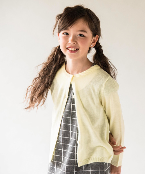 Catherine Cottage(キャサリンコテージ)の「ウォッシャブルニット ラウンドネックカーディガン(カーディガン/ボレロ・キッズ・ホワイト/ネイビー/グレー/サックスブルー/ピンク/イエロー/グリーン/ライラック・140/150/160/130/110/120)」の7枚目の写真