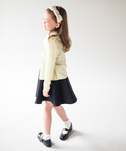 Catherine Cottage(キャサリンコテージ)の「ウォッシャブルニット ラウンドネックカーディガン(カーディガン/ボレロ・キッズ・ホワイト/ネイビー/グレー/サックスブルー/ピンク/イエロー/グリーン/ライラック・140/150/160/130/110/120)」の17枚目の写真