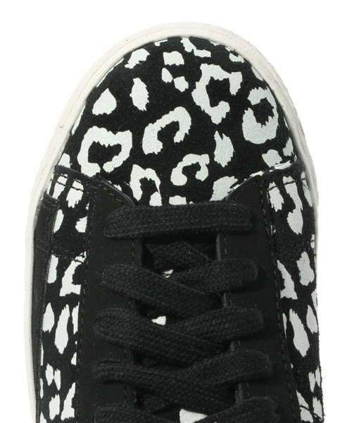 NIKE（ナイキ）の「ナイキ ブレーザー レオパード <NIKE WMNS BLAZER MID PRINT>（スニーカー・レディース・ブラック/オレンジ・23cm/23.5cm/24cm/24.5cm）」の6枚目の写真