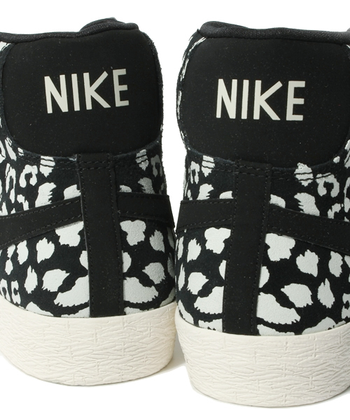 NIKE（ナイキ）の「ナイキ ブレーザー レオパード <NIKE WMNS BLAZER MID PRINT>（スニーカー・レディース・ブラック/オレンジ・23cm/23.5cm/24cm/24.5cm）」の8枚目の写真