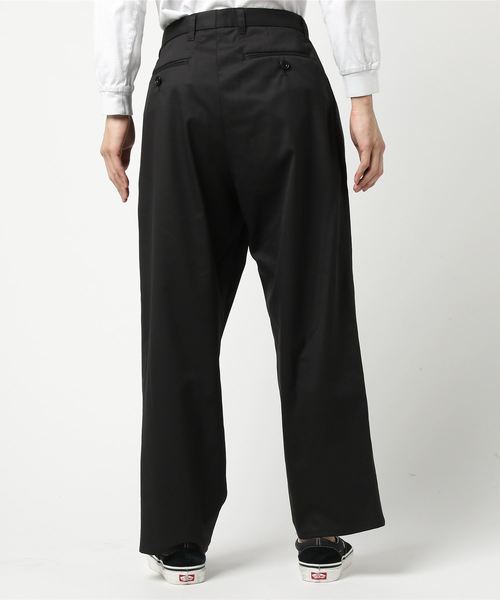 FACTOTUM（ファクトタム）の「【FACTOTUM】STUDIOUS限定別注ワイドスラックス（スラックス・メンズ・ブラック・46）」の2枚目の写真