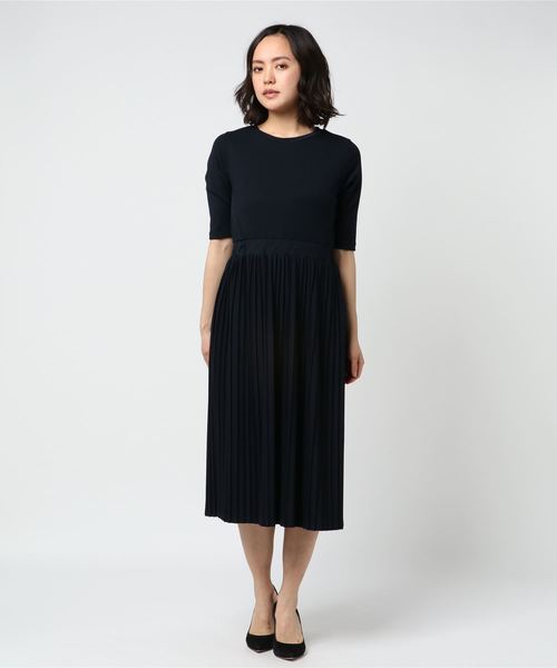 Cheek（チーク）の「リブプリーツワンピース（ワンピース・レディース・ベージュ/イエロー/ブルー/ネイビー・MEDIUM）」の13枚目の写真