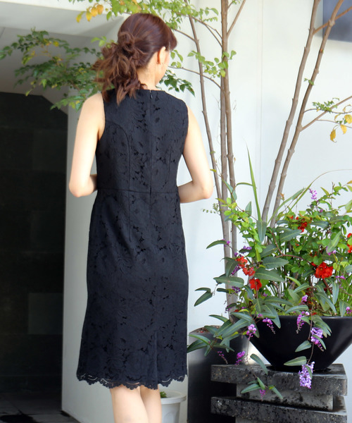 MARLENE JOBERT（マルレーヌ　ジョベル）の「ジャッケットワンピース セットアップ（ドレス・レディース・オフホワイト/ブラック/ネイビー・LL/M/L）」の8枚目の写真