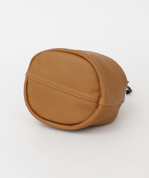 ITEMS URBANRESEARCH(アイテムズ アーバンリサーチ)の「PUキンチャクバッグ(ハンドバッグ・メンズ・キャメル/グレー/ブラック・ONE)」の9枚目の写真