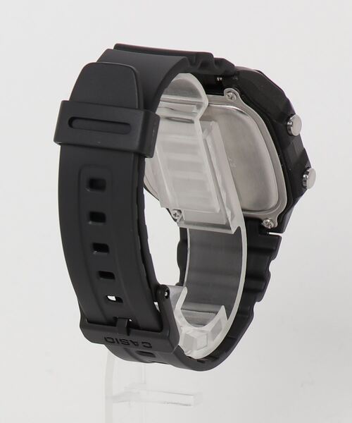 CASIO(カシオ)の「【60】【CASIO(カシオ)】ワールドタイム 腕時計(デジタル腕時計・レディース・シルバー/ゴールド・FREE)」の5枚目の写真