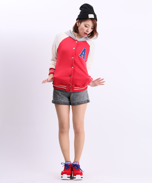 WEGO(ウィゴー)の「WEGO/デニムハイウエストショーツ(デニムパンツ・レディース・ホワイト/ブラック/グレー系その他/インディゴブルー・LARGE/MEDIUM)」の17枚目の写真