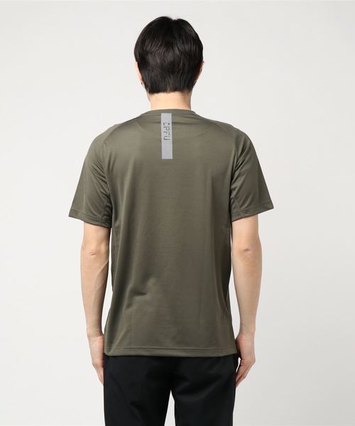 Champion（チャンピオン）の「チャンピオン T-SHIRT C3-PS308（Tシャツ/カットソー・メンズ・ブラウン/ネイビー/ライトグレー/グレー・M/L/XL）」の6枚目の写真