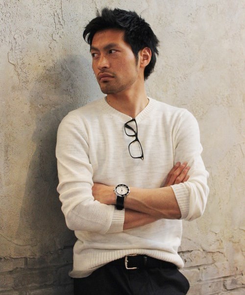 JOURNAL STANDARD(ジャーナルスタンダード)の「スラブコットンクルーネックニット #(ニット/セーター・メンズ・ホワイト/ネイビー/ブルー/サックスブルー/グレー・MEDIUM/LARGE)」の2枚目の写真