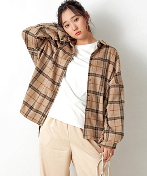 STYLEBLOCK(スタイルブロック)の「ビッグシルエット起毛ビッグチェックシャツ(シャツ/ブラウス・レディース・ベージュ/ブラウン/ブルー・M)」の2枚目の写真