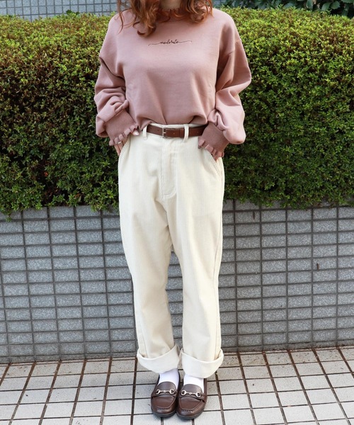 PairPair(ペアペア)の「裏起毛フリルネック刺繍プルオーバー(スウェット・レディース・ベージュ/モカ・FREE)」の3枚目の写真