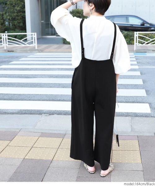 coca（coca）（コカ）の「ポケット付きストレッチ素材ゆったりサロペット（サロペット/オーバーオール・レディース・ブラック・ONE SIZE）」の8枚目の写真