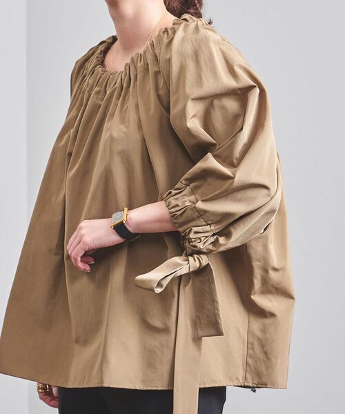 UNITED ARROWS（ユナイテッドアローズ）の「UBCS ボリュームギャザー ブラウス（シャツ/ブラウス・レディース・ブラック/ベージュ・36/38）」の14枚目の写真