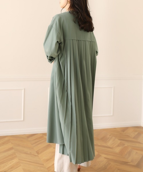 Bou Jeloud（ブージュルード）の「バックプリーツシャツワンピース（シャツワンピース・レディース・ブラック/グレー/カーキ・38）」の18枚目の写真