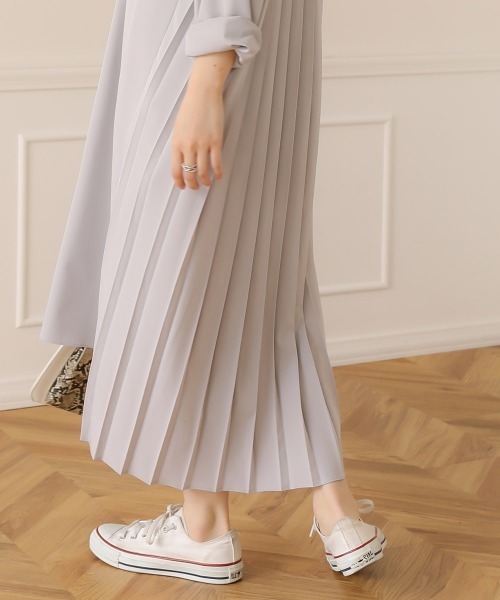 Bou Jeloud（ブージュルード）の「バックプリーツシャツワンピース（シャツワンピース・レディース・ブラック/グレー/カーキ・38）」の9枚目の写真