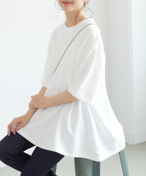 coca(coca)(コカ)の「タック入りフレアスウェットチュニックトップス(Tシャツ/カットソー・レディース・ホワイト/ピンク/ブラック・ONE SIZE)」の2枚目の写真