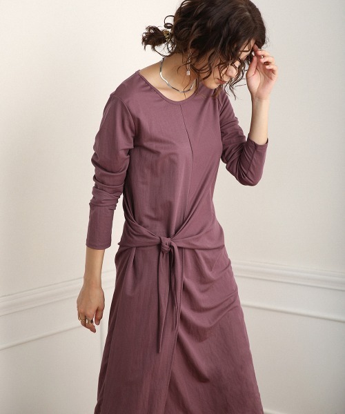 Bou Jeloud（ブージュルード）の「ウエストねじりデザインワンピース（ワンピース・レディース・カーキ/ベージュ/パープル/ブラック・FREE）」の4枚目の写真