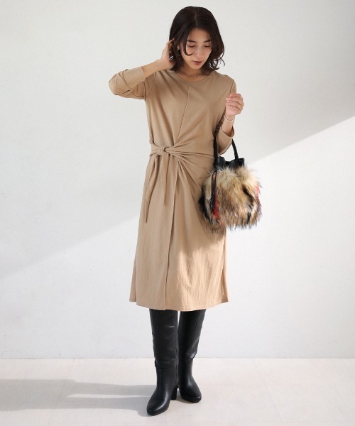 Bou Jeloud（ブージュルード）の「ウエストねじりデザインワンピース（ワンピース・レディース・カーキ/ベージュ/パープル/ブラック・FREE）」の6枚目の写真