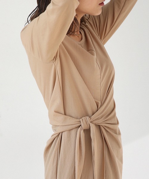 Bou Jeloud（ブージュルード）の「ウエストねじりデザインワンピース（ワンピース・レディース・カーキ/ベージュ/パープル/ブラック・FREE）」の7枚目の写真