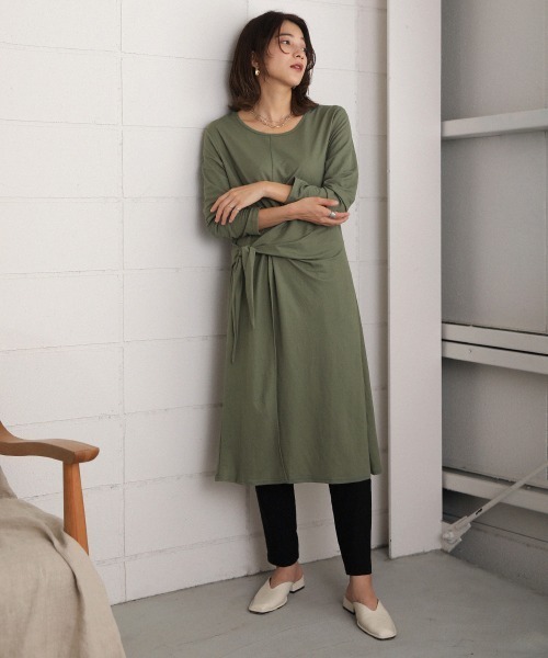 Bou Jeloud（ブージュルード）の「ウエストねじりデザインワンピース（ワンピース・レディース・カーキ/ベージュ/パープル/ブラック・FREE）」の12枚目の写真