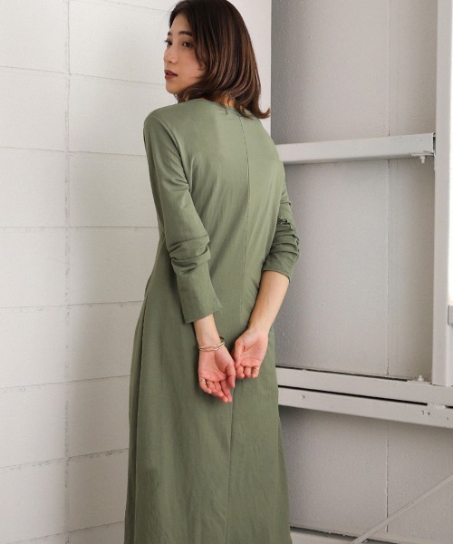 Bou Jeloud（ブージュルード）の「ウエストねじりデザインワンピース（ワンピース・レディース・カーキ/ベージュ/パープル/ブラック・FREE）」の16枚目の写真