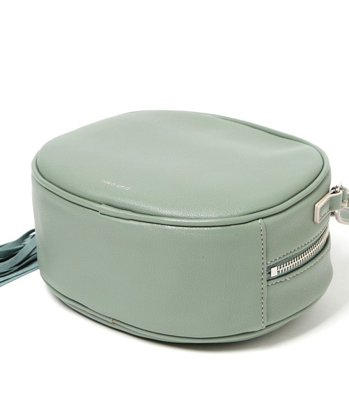 niko and...（ニコアンド）の「オリジナルオーバルタッセルショルダーバッグ（ショルダーバッグ・レディース・ブラック/グレー/ライトグリーン/アイボリー・0）」の18枚目の写真