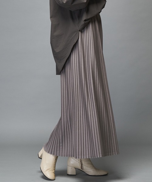 PUAL CE CIN（ピュアルセシン）の「プリーツロングスカート（スカート・レディース・ベージュ/グレー/スミクロ・FREE）」の13枚目の写真