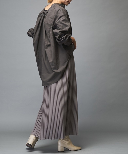 PUAL CE CIN（ピュアルセシン）の「プリーツロングスカート（スカート・レディース・ベージュ/グレー/スミクロ・FREE）」の15枚目の写真