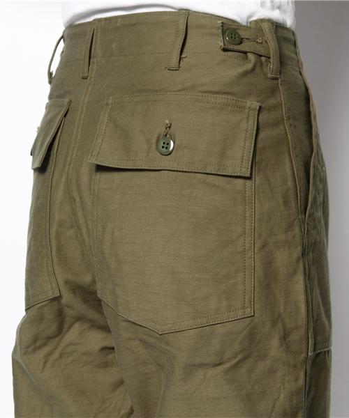 BEAMS BOY（ビームスボーイ）の「BUZZ RICKSON'S / サテンベイカーパンツ（その他パンツ・レディース・オリーブ・ONE SIZE）」の8枚目の写真