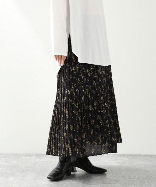 LOWRYS FARM(ローリーズファーム)の「ケシプリーツスカート 927965(スカート・レディース・アイボリー/ブラック系その他/モカ/ブルー系その他・FREE)」の3枚目の写真