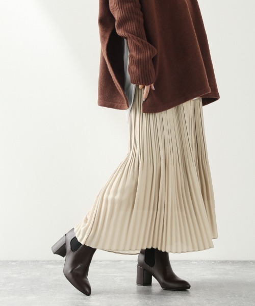 LOWRYS FARM(ローリーズファーム)の「ケシプリーツスカート 927965(スカート・レディース・アイボリー/ブラック系その他/モカ/ブルー系その他・FREE)」の2枚目の写真