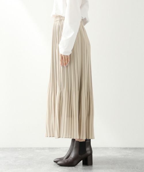 LOWRYS FARM(ローリーズファーム)の「ケシプリーツスカート 927965(スカート・レディース・アイボリー/ブラック系その他/モカ/ブルー系その他・FREE)」の7枚目の写真