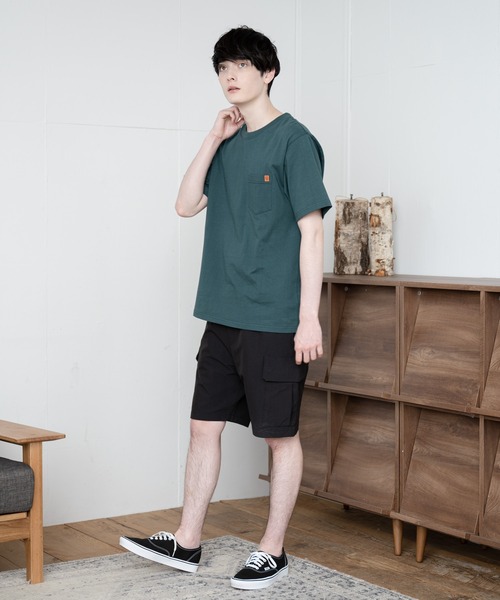 UNIVERSAL OVERALL（ユニバーサルオーバーオール）の「【UNIVERSAL OVERALL】 EASY CARGO SHORTS（カーゴパンツ・メンズ・ブラック/ベージュ/カーキ・SMALL/MEDIUM/LARGE）」の4枚目の写真