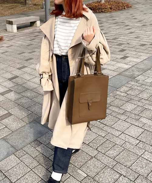 apres jour（アプレジュール）の「フェイクレザースクエアバッグ【ZOZOTOWN限定アイテム】【2AP】（トートバッグ・レディース・ブラック/ベージュ/アイボリー/ブラウン系その他・フリー）」の3枚目の写真